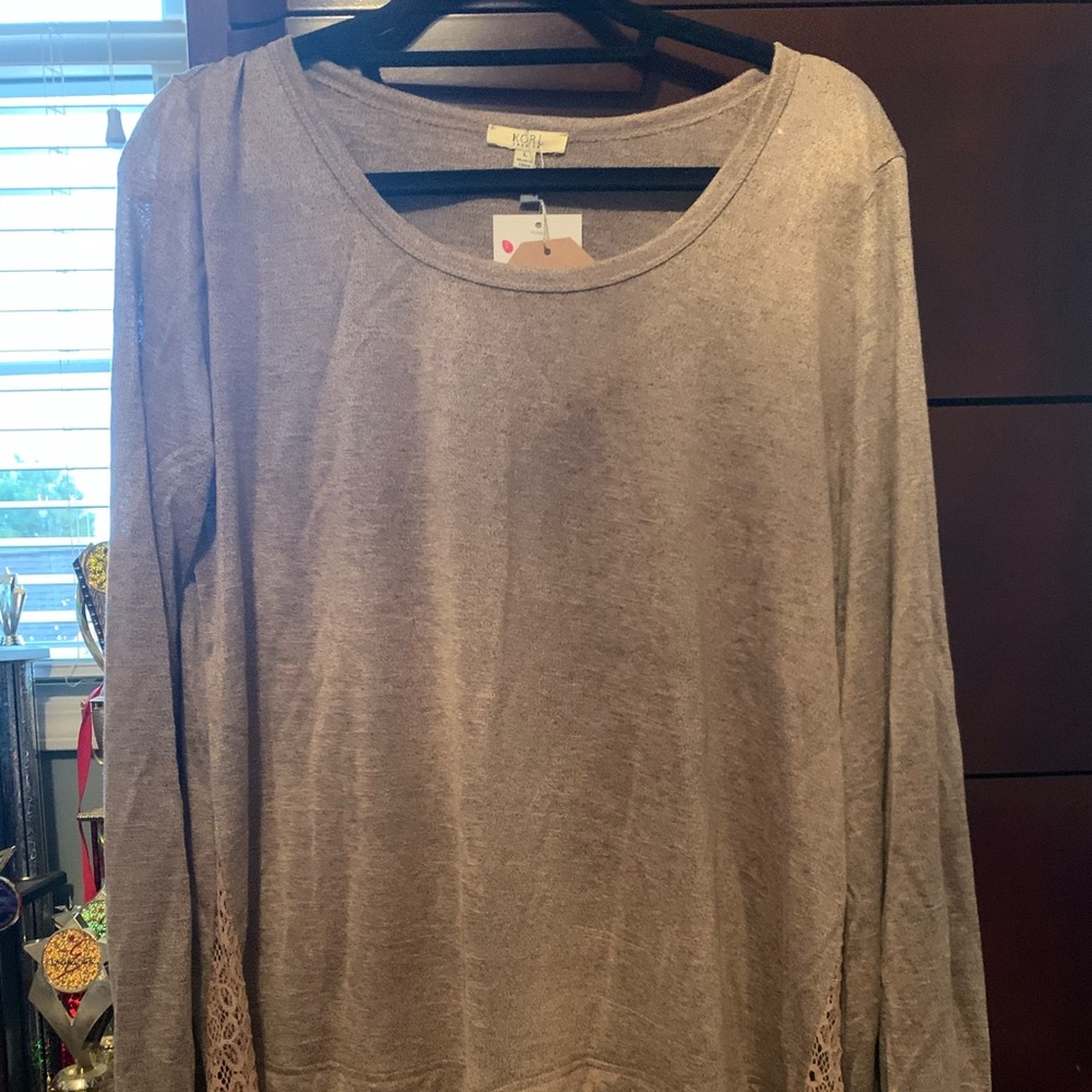 Tan tunic style lace top